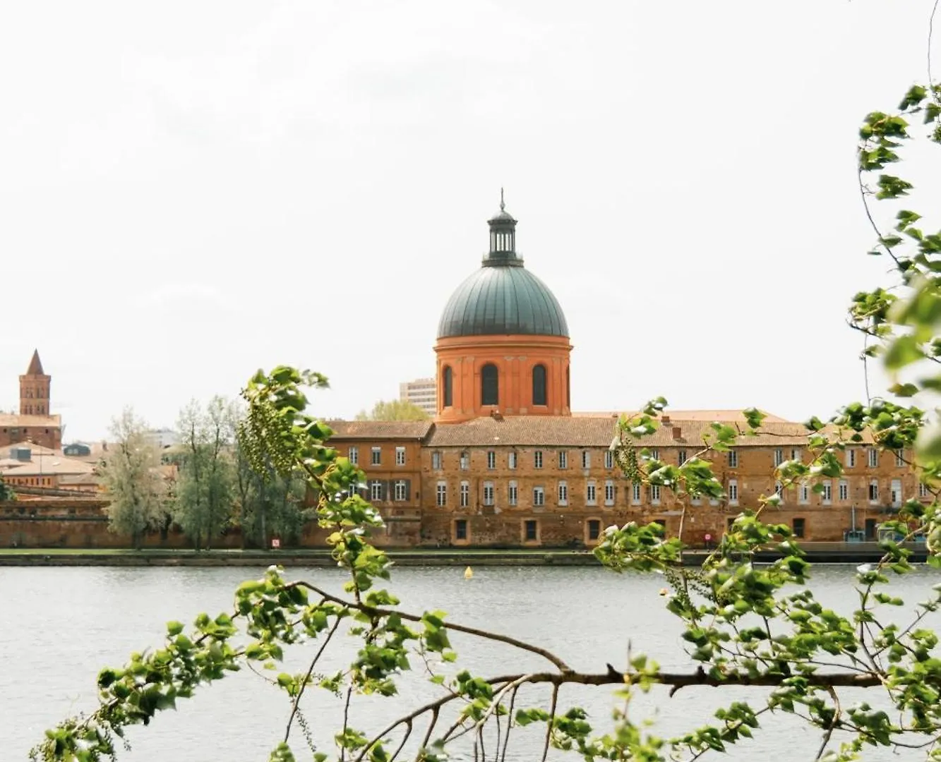 Apartament O Berges Garonne Tuluza Francja